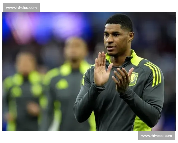 维拉官宣续约卡什至 2029 制胜球功臣锁定长期未来