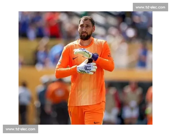 瓜帅的防守赌注:多纳鲁马撑起曼城安全感 瓜帅的防守赌注:多纳鲁马撑起曼城安全感